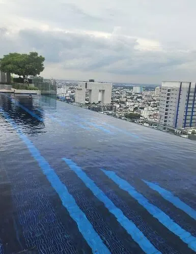 Appartamento 1 Bedroom Plus@42th Fl /2-3 Min Walk To Bts Mrt Ladprao *