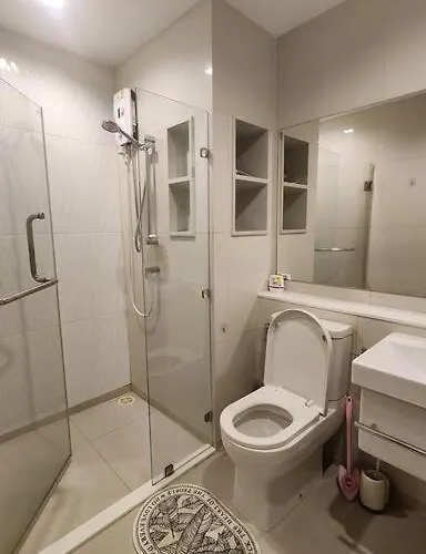 1 Bedroom Plus@42th Fl /2-3 Min Walk To Bts Mrt Ladprao Appartamento Bangkok