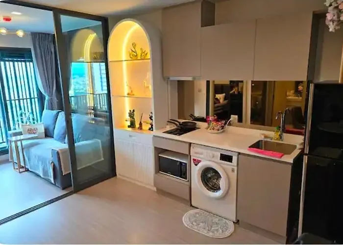 Appartamento 1 Bedroom Plus@42th Fl /2-3 Min Walk To Bts Mrt Ladprao Bangkok